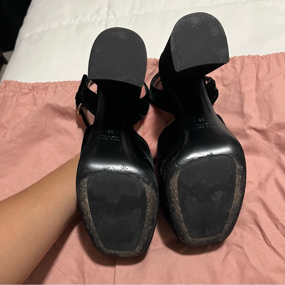 Miu Miu Black Platform Shoes with Strappy Details - Picture 5 of 7